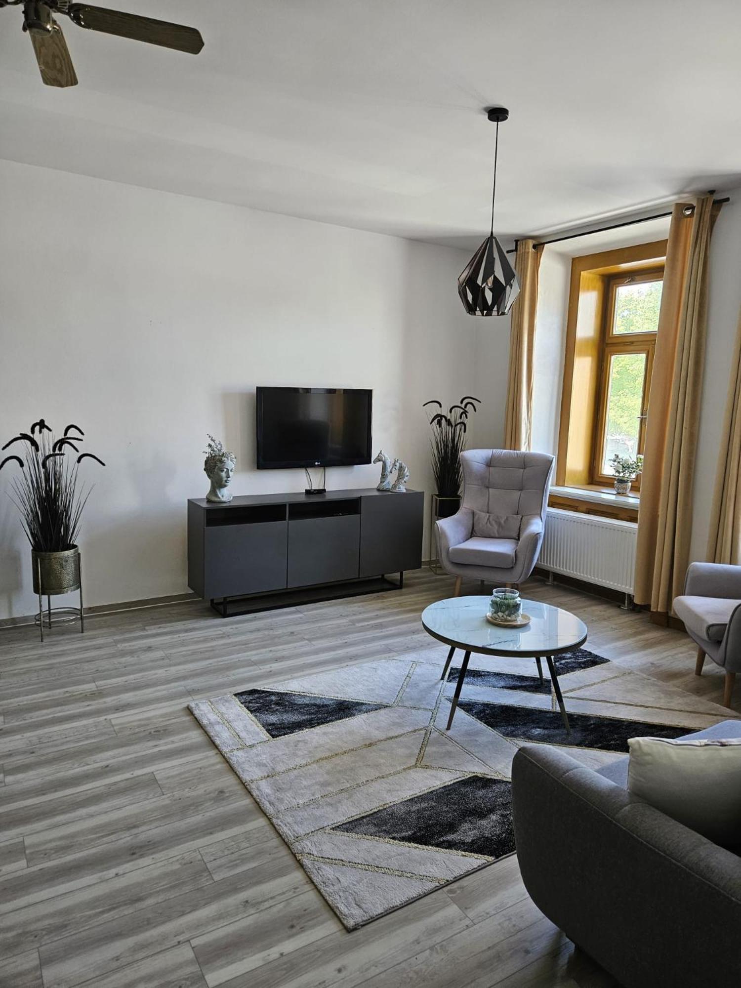 Apartman 184 - Vysoké Mýto Buitenkant foto